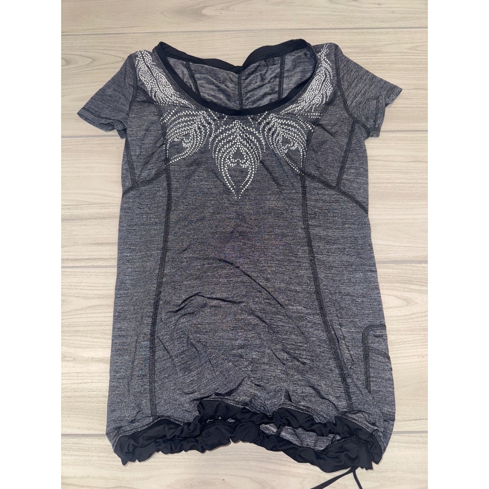 Lululemon Vintage Run Silver Bullet Short Sleeve Tech Shirt Top Size 4